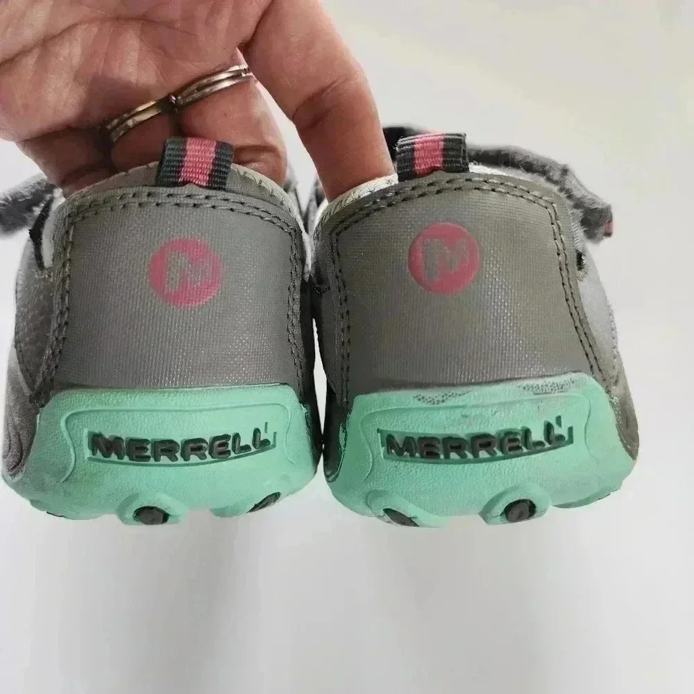 💥   Strap Outdoor Hiking Shoes Kid Size 4